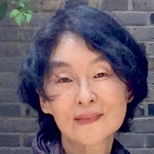 Headshot of Lingzhen Weng